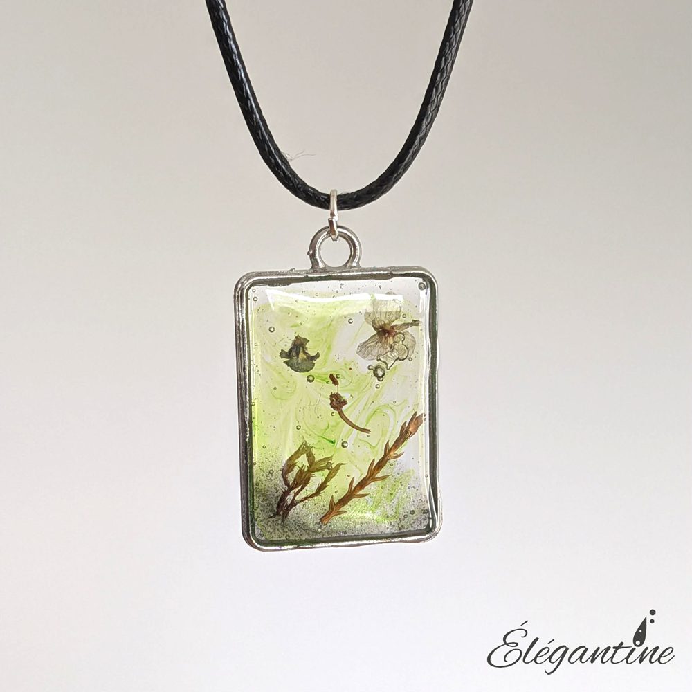 collier résine naturelle france