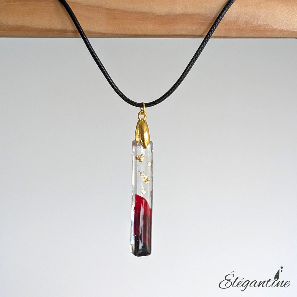 pendentif en résine élégantine